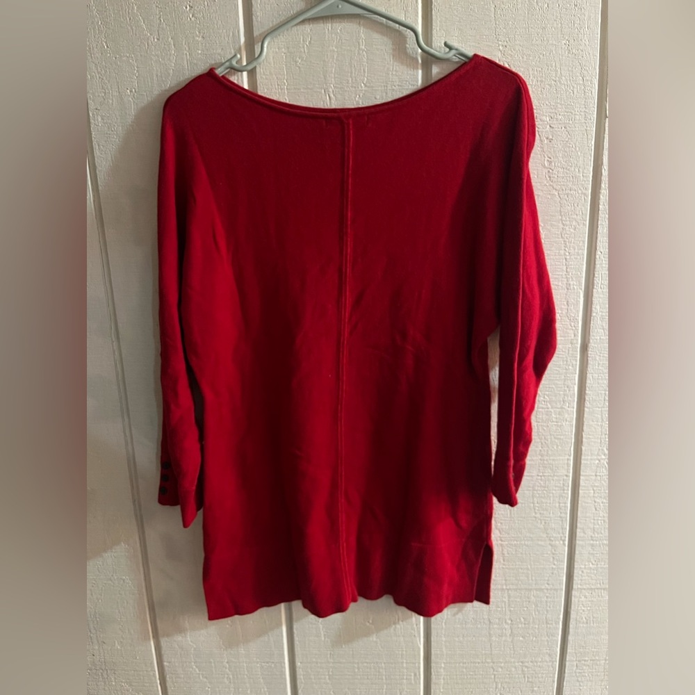 Red sweater - Picture 3 of 4